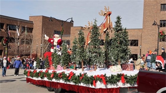 Belleville Optimist Club Santa Claus Parade Friday November 24, 2023, 10 AM