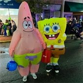 Spongebob and Patrick costumes at Belleville's 2023 Main Street Trick or Treat event
